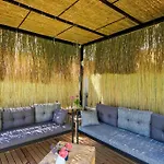 Kalinda Your Private Sheltered Luxury With Pool Minutes Away From Airport