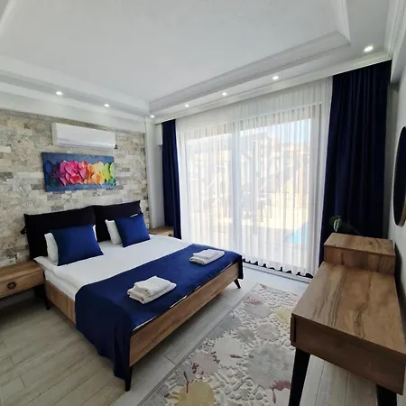 Villa Kalinda Your Private Sheltered Luxury With Pool Minutes Away From Airport *