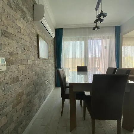 Kalinda Close To Airport Villa