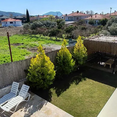 Kalinda Close To Airport