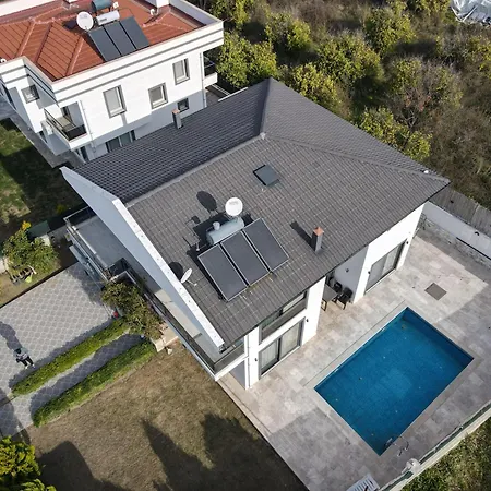 Вилла Kalinda Your Private Sheltered Luxury With Pool Minutes Away From Airport *