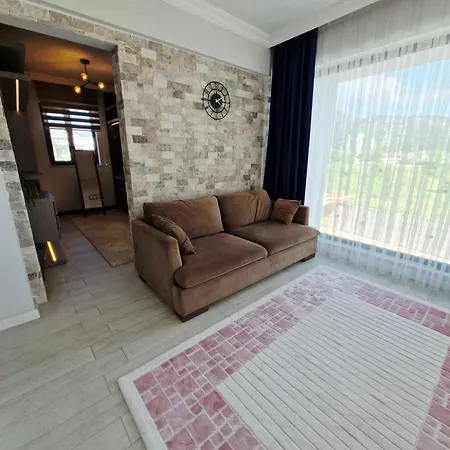 Vila Kalinda Your Private Sheltered Luxury With Pool Minutes Away From Airport