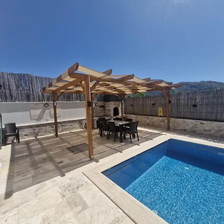 Kalinda Your Private Sheltered Luxury With Pool Minutes Away From Airport Villa