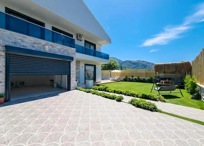 빌라 Kalinda Close To Airport *
